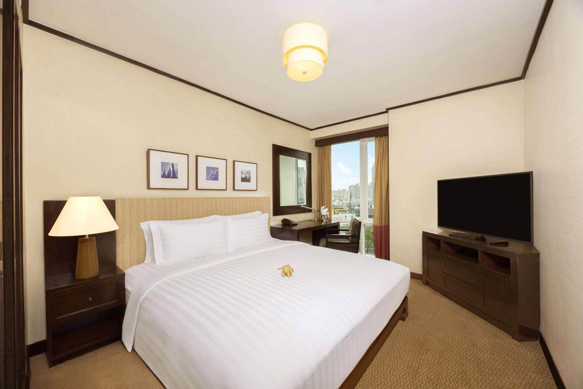 Conrad Bangkok Residences Exterior photo